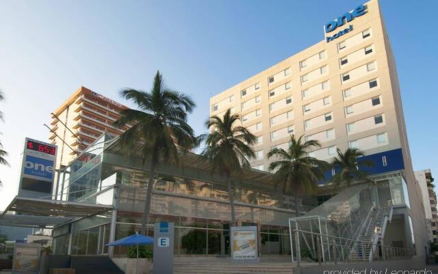 Отель One Acapulco Costera Мексика, Акапулько - отзывы, цены и фото номеров - забронировать отель One Acapulco Costera онлайн вид на фасад