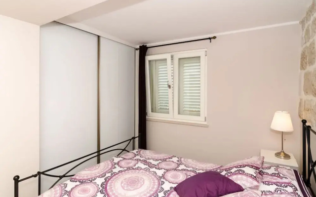Apartments Gaura - Comfort One-bedroom Apartment With Terrace