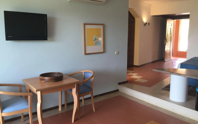 Baia Cristal Beach & Spa Resort