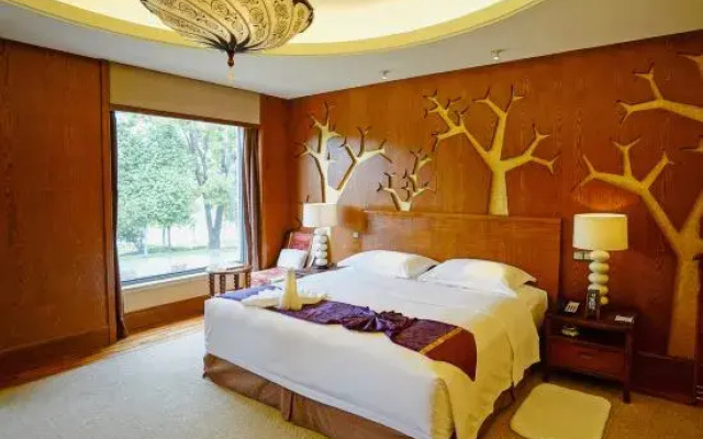 Huquan Resorts & Spa