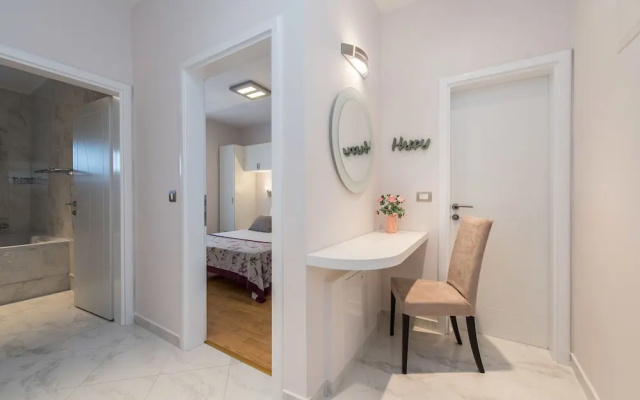 Apartments Dyana