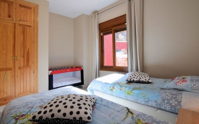 Tasteful Villa in Pinos de Alhaurín With Swimming Pool