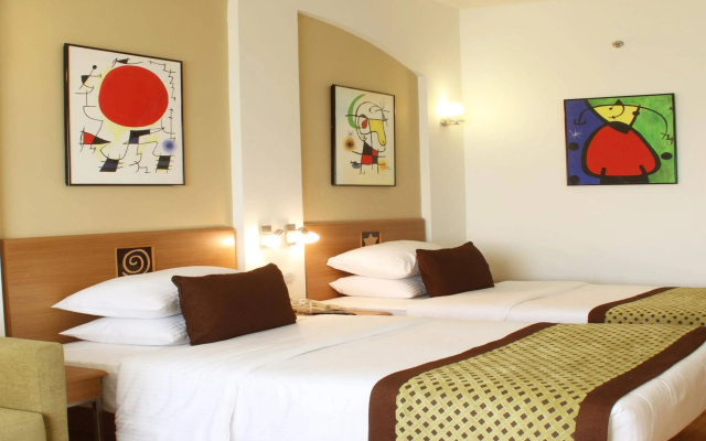 Lemon Tree Hotel, Electronics City - Bengaluru