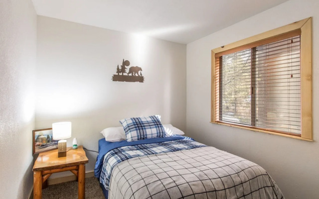 Moonridge Charmer - 2 Br Home