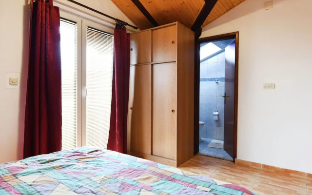 Premium Apartment in Bibinje With Garden