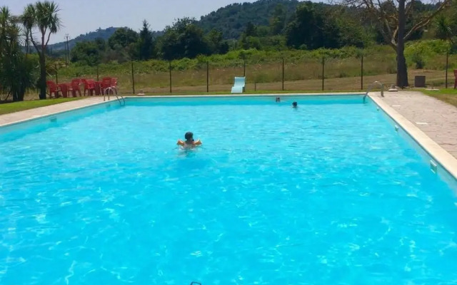 Cozy Mobile Home in Rome With Swimming Pool, Garden, Terrace