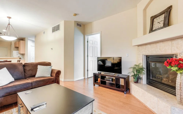 Golf Course Views! Relaxing & Convenient Mesa Unit
