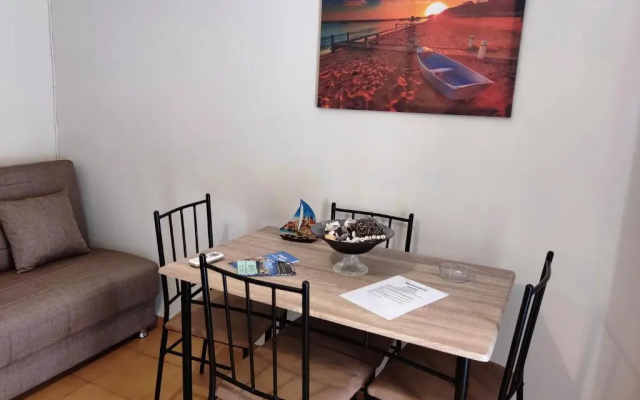 Antonela room1