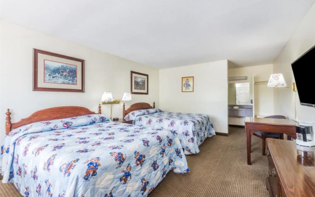 Travelodge Cape Cod Area