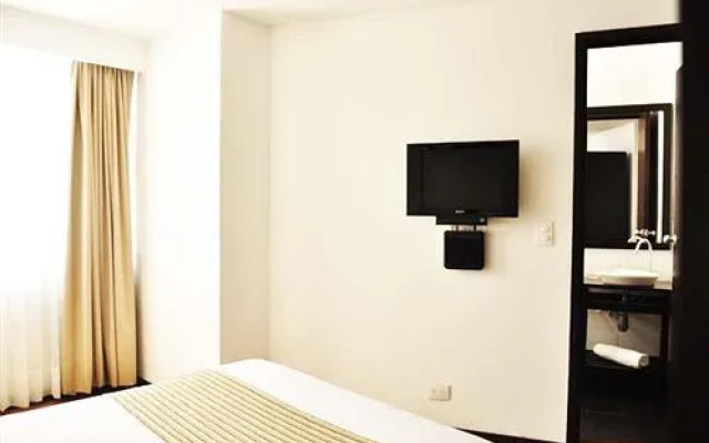 Hotel Innova Centro Internacional