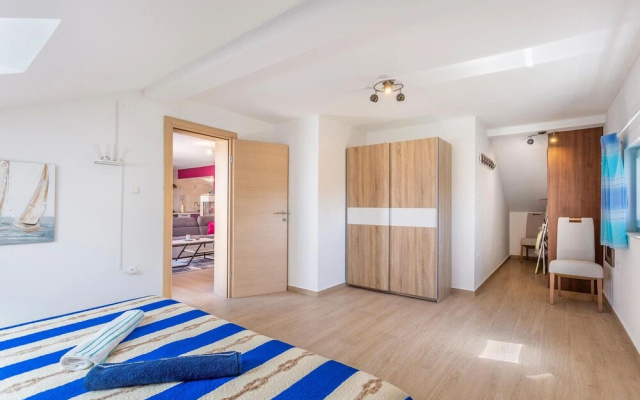 Stunning Apartment in Kostrena With 2 Bedrooms and Wifi