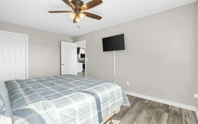 Waterview Oasis Stay for 4