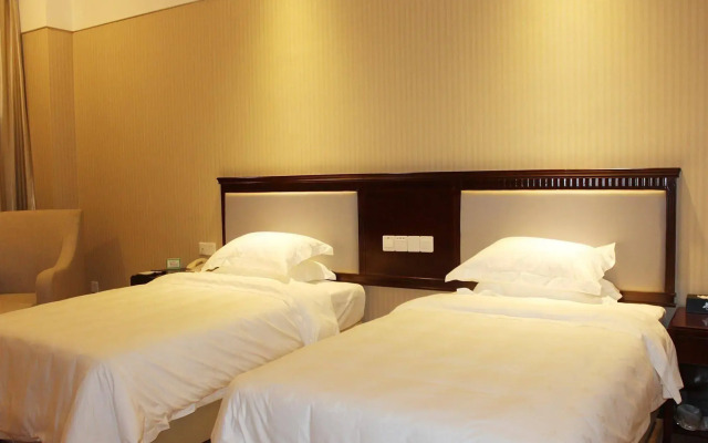Jingming Hotspring Holiday Resort