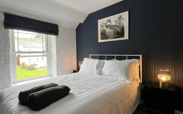 Llansteffan - Dog Friendly 2-bed House, Sleeps 4