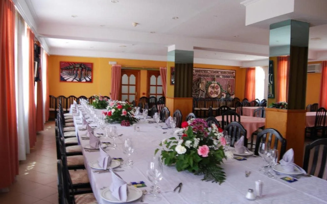 Hostal Los Arcos
