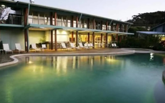 Pacific Palms