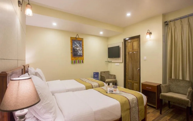 OYO 2317 Hotel Nirvana