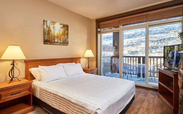 Palliser Lodge