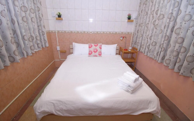 Good Man Hostel