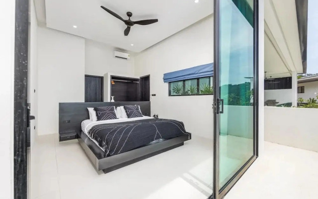 SOMA 4 Bedrooms SEAVIEW Pool Villa