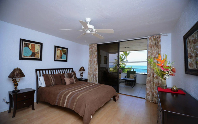 Big Island Holualoa Bay Villas by Coldwell Banker Island Vacations
