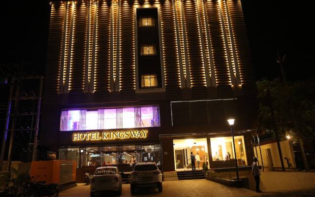 Hotel Kingsway вид на фасад