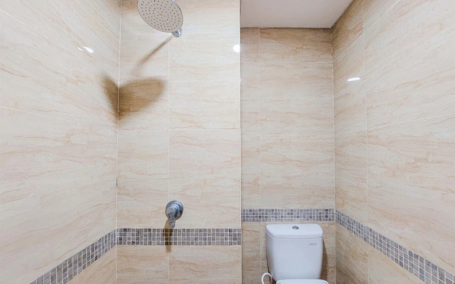 Good Price And Homey Studio Apartment At B Residence