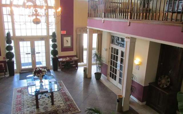 Best Western White Columns Inn