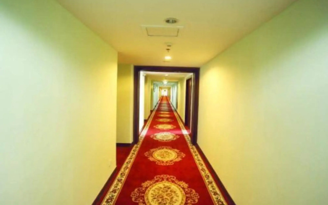 Yazhi Hotel (Wanmi Beach Resort)