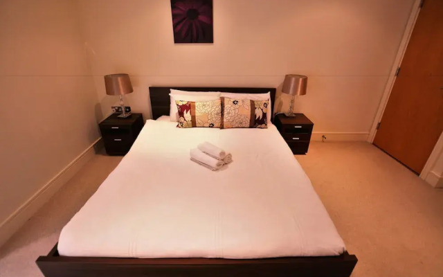 Denison House - Elite Apartments