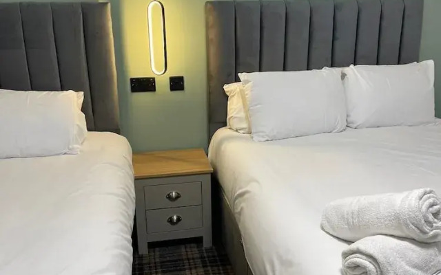 Luis Apartments in Leeds