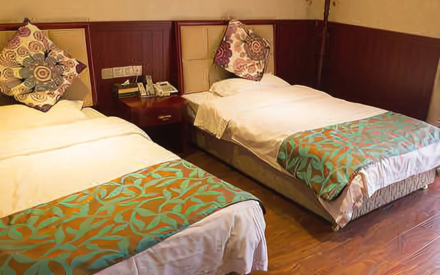 Flange Flower Hotel