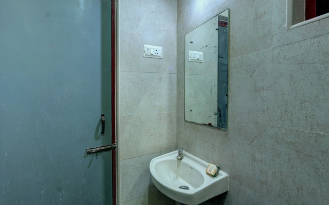 Oyo 27946 Sandhanam As Abode