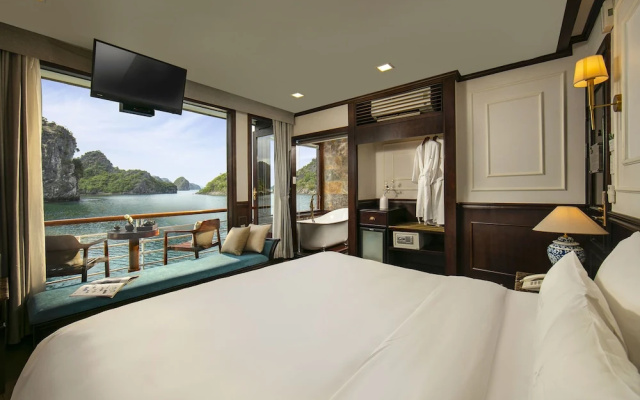 Amanda Luxury Cruise
