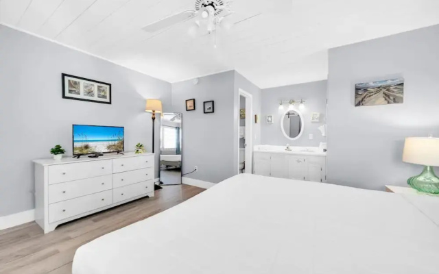 Lullwater Beach 415