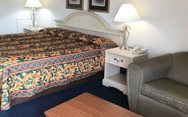 Claridge Inn