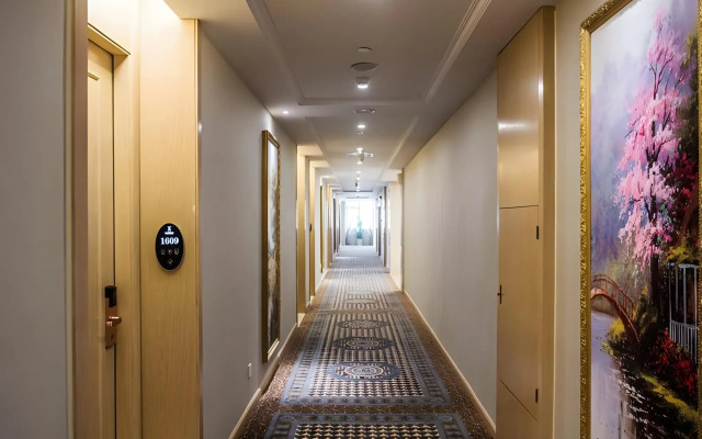 Vienna International Hotel (Wuhan Wangjiawan Tieqiao Square)