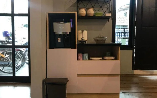InnBox Capsule Hotel