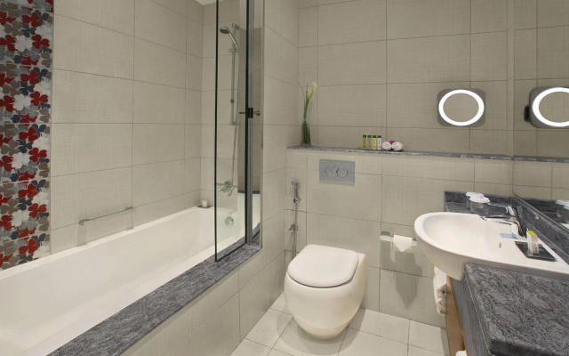 DoubleTree by Hilton Hotel and Residences Dubai Al Barsha