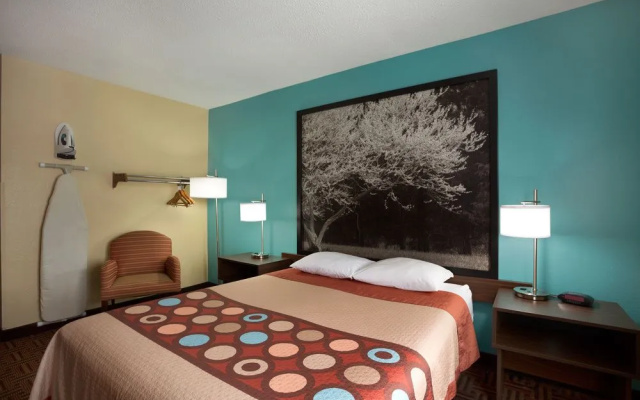 Super 8 Mount Vernon IL