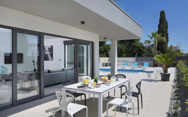 Villa Fasana 23663