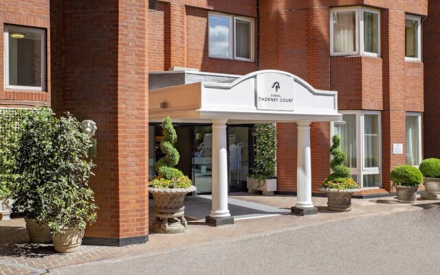 Отель Cheval Thorney Court вид на фасад