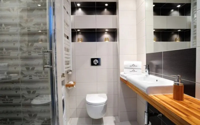 Exclusive Apartments - Wola Residence