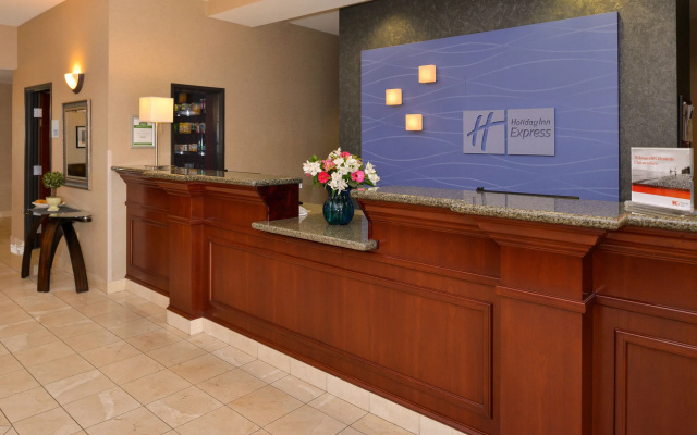 Holiday Inn Express & Suites Albany by IHG
