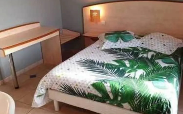 El Rio Hotel