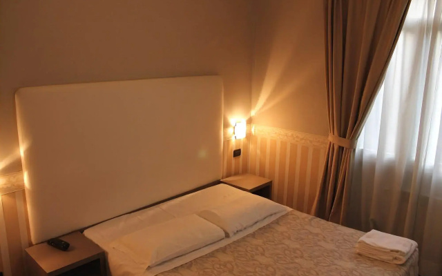 Hotel Laguna Residence