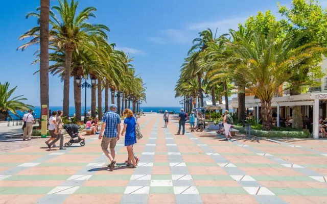 Apartment Balcon Europa Nerja Canovas