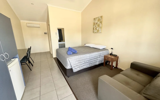 Moura Motel