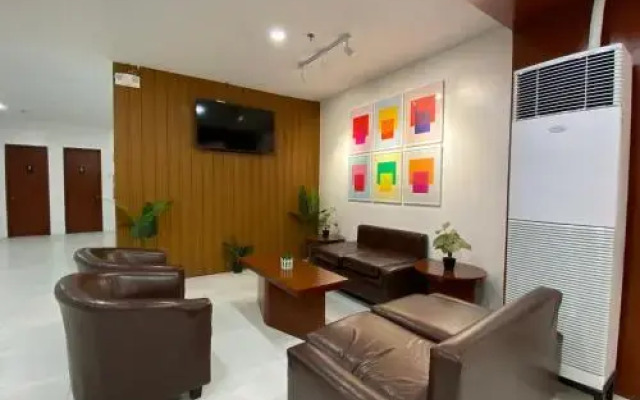 Cris Inn - Tagum