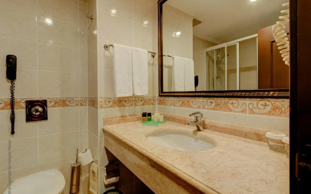 Отель Ducale Lara